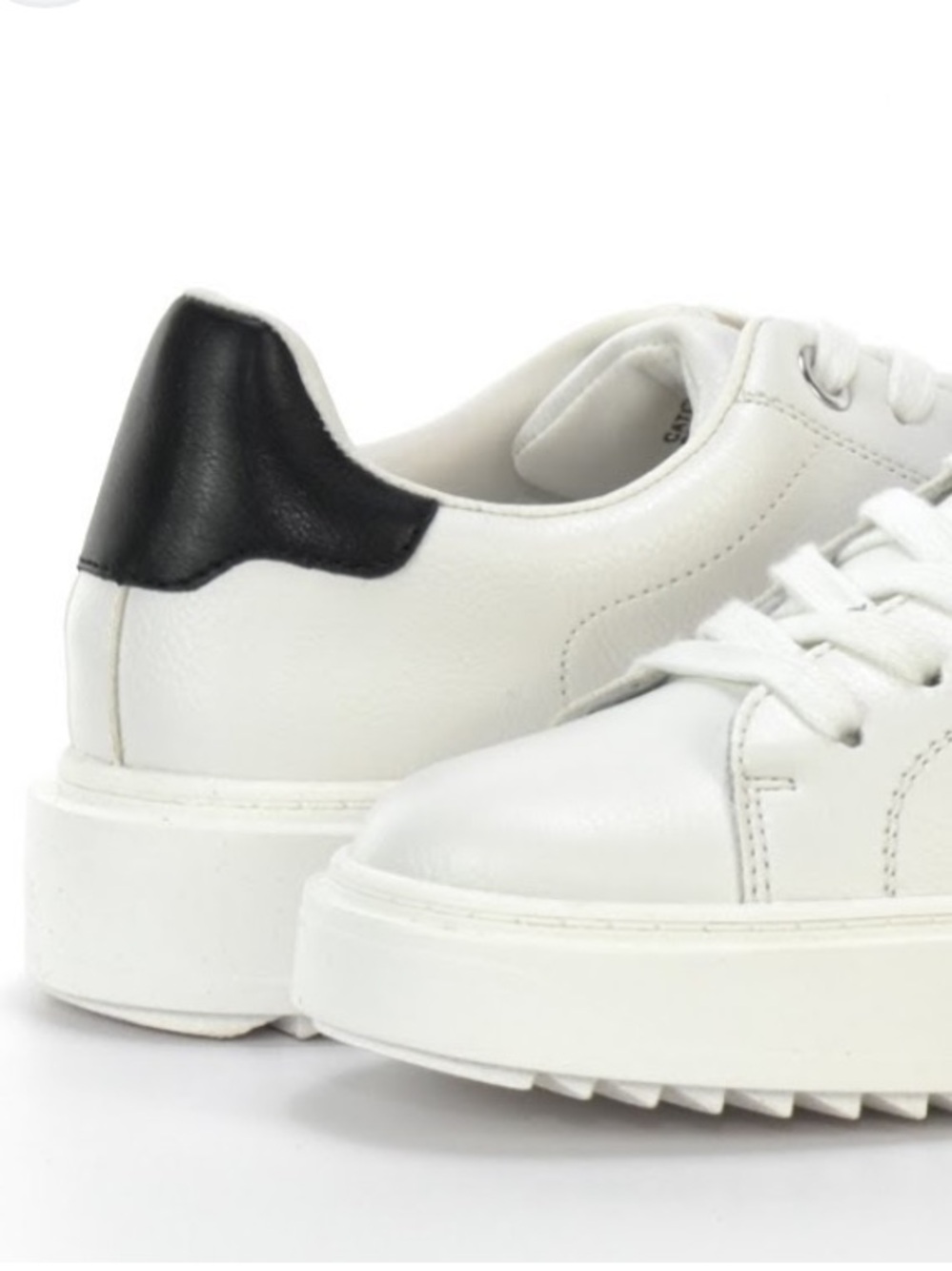 Steve Madden Catcher White Platform Lace up Sneaker  Black Heel Accent Sz 7.5 - Picture 3 of 10